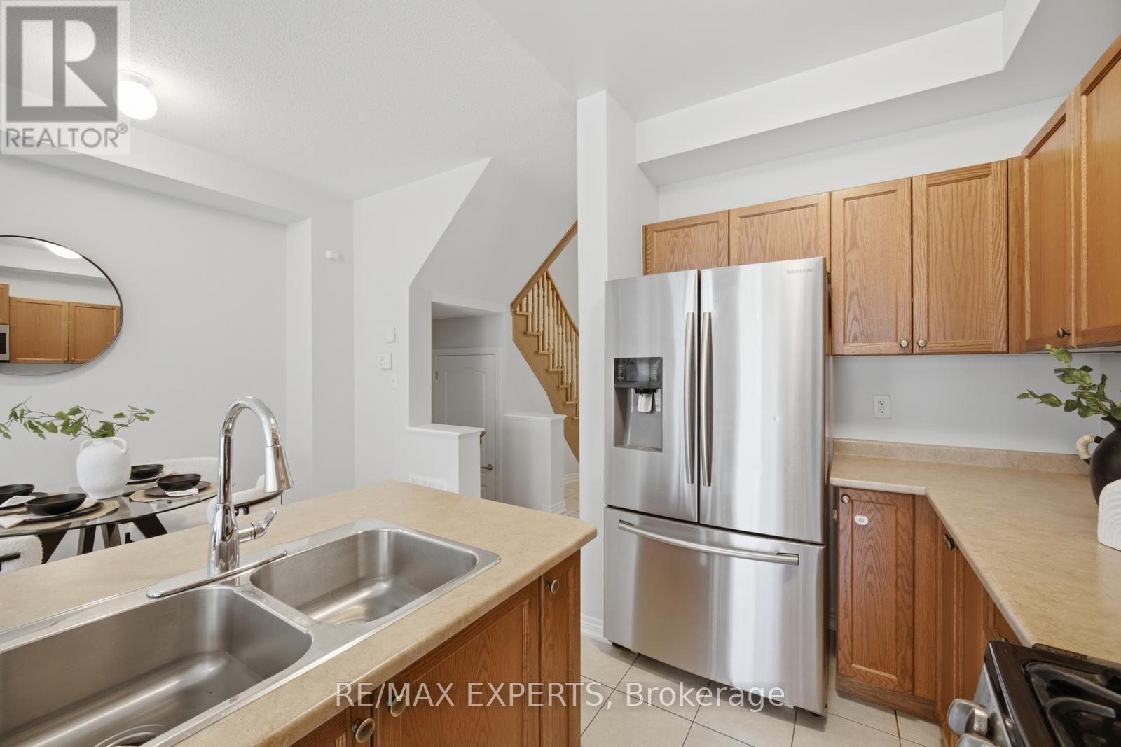 116 MCCANN CRESCENT - 13