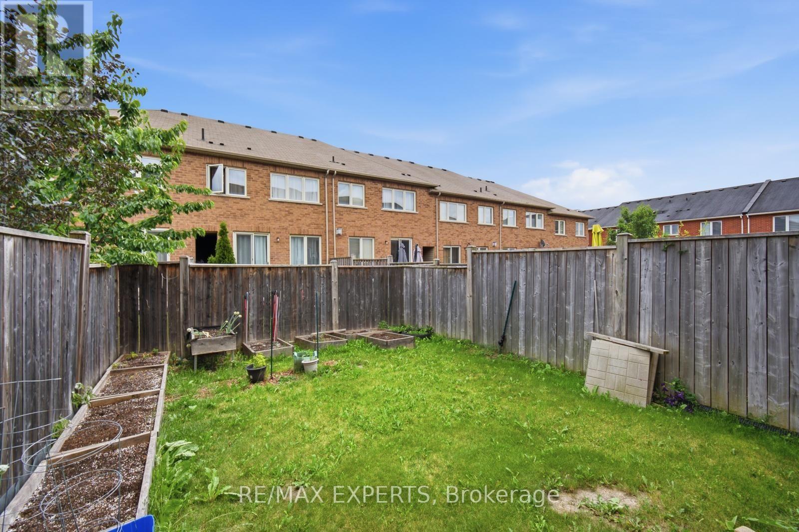 116 MCCANN CRESCENT - 37