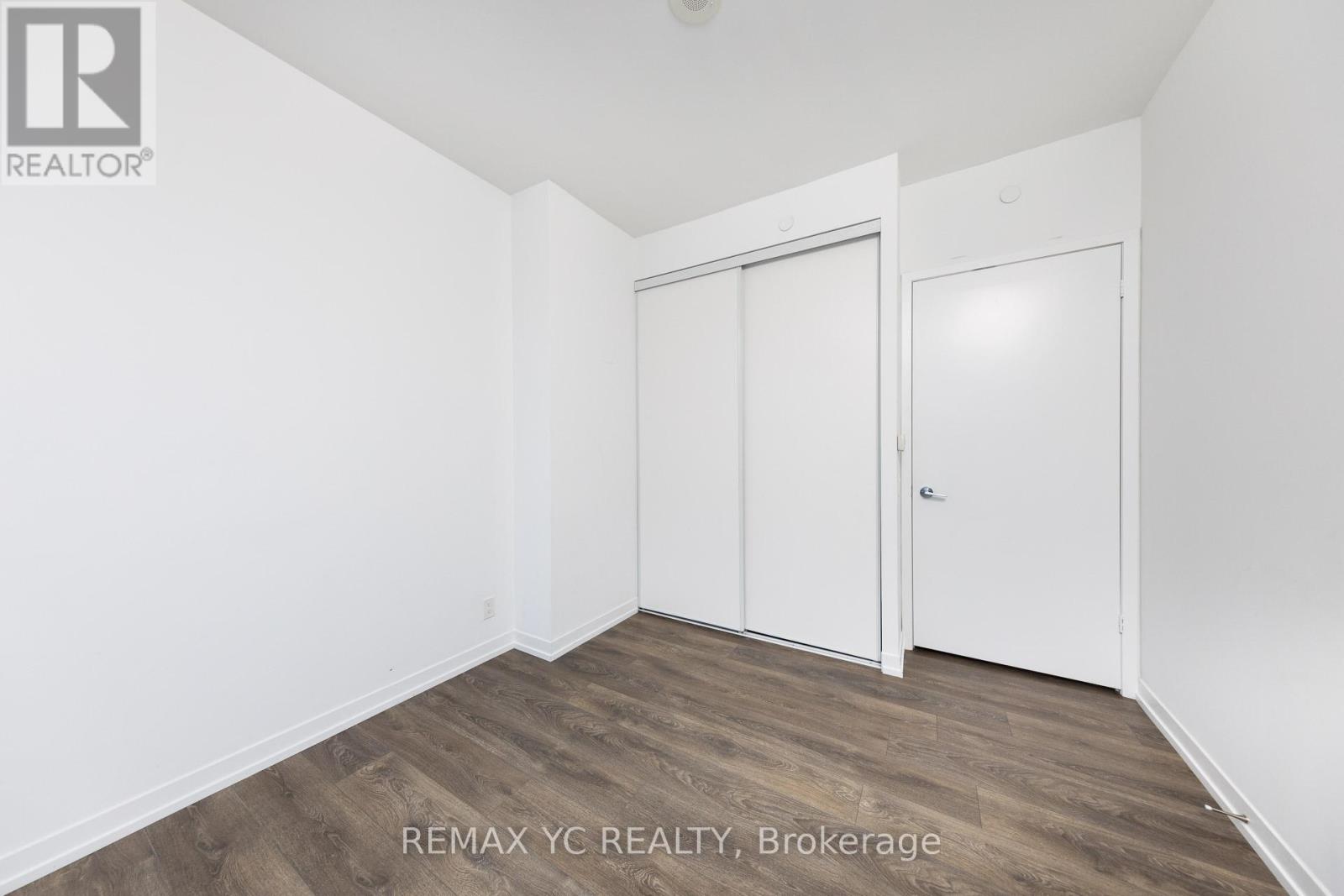 #2709 5 BUTTERMILL AVENUE - 11