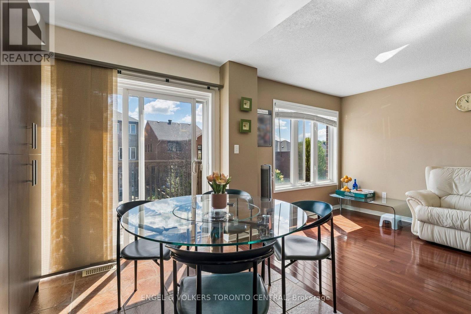 7 ROCK GARDEN STREET - 15