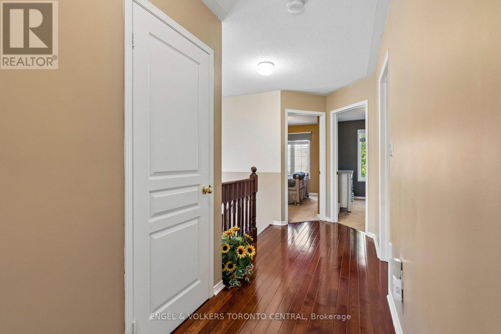 7 ROCK GARDEN STREET - 17