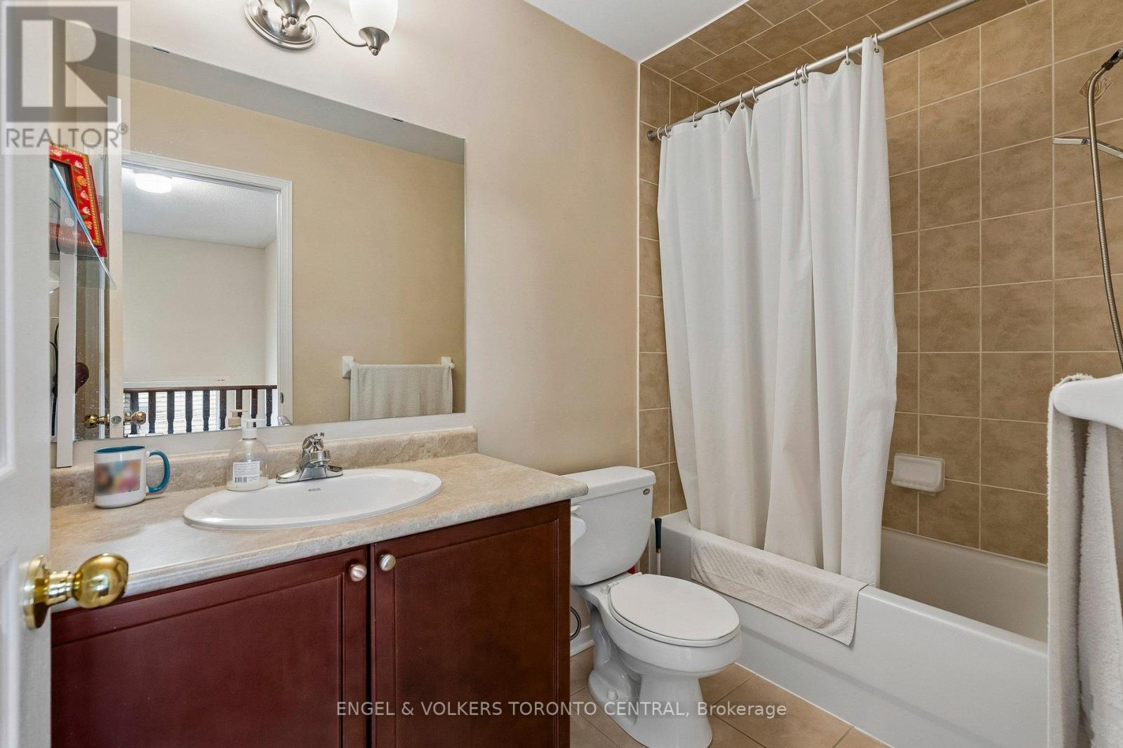 7 ROCK GARDEN STREET - 21