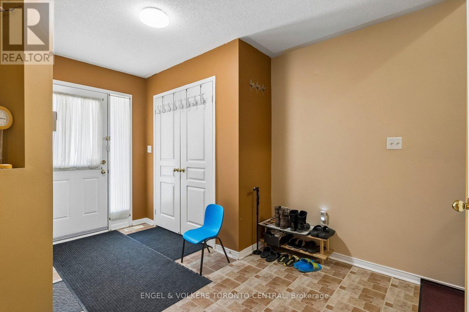 7 ROCK GARDEN STREET - 4