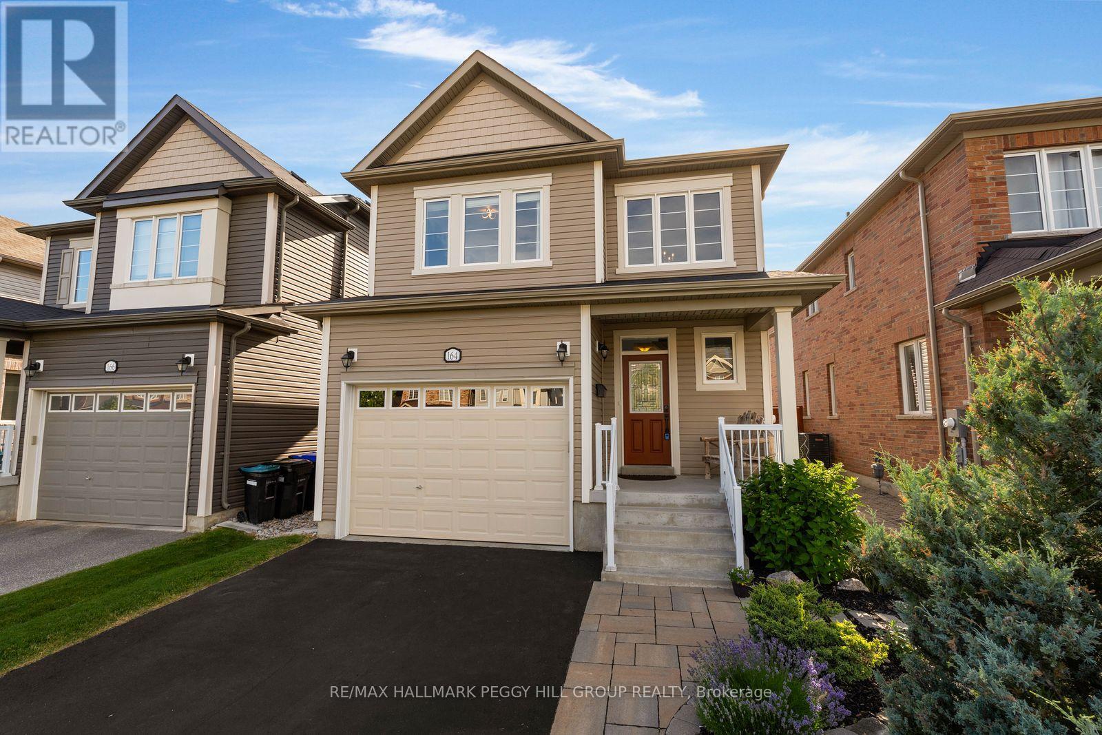 164 WAGNER CRESCENT - 1
