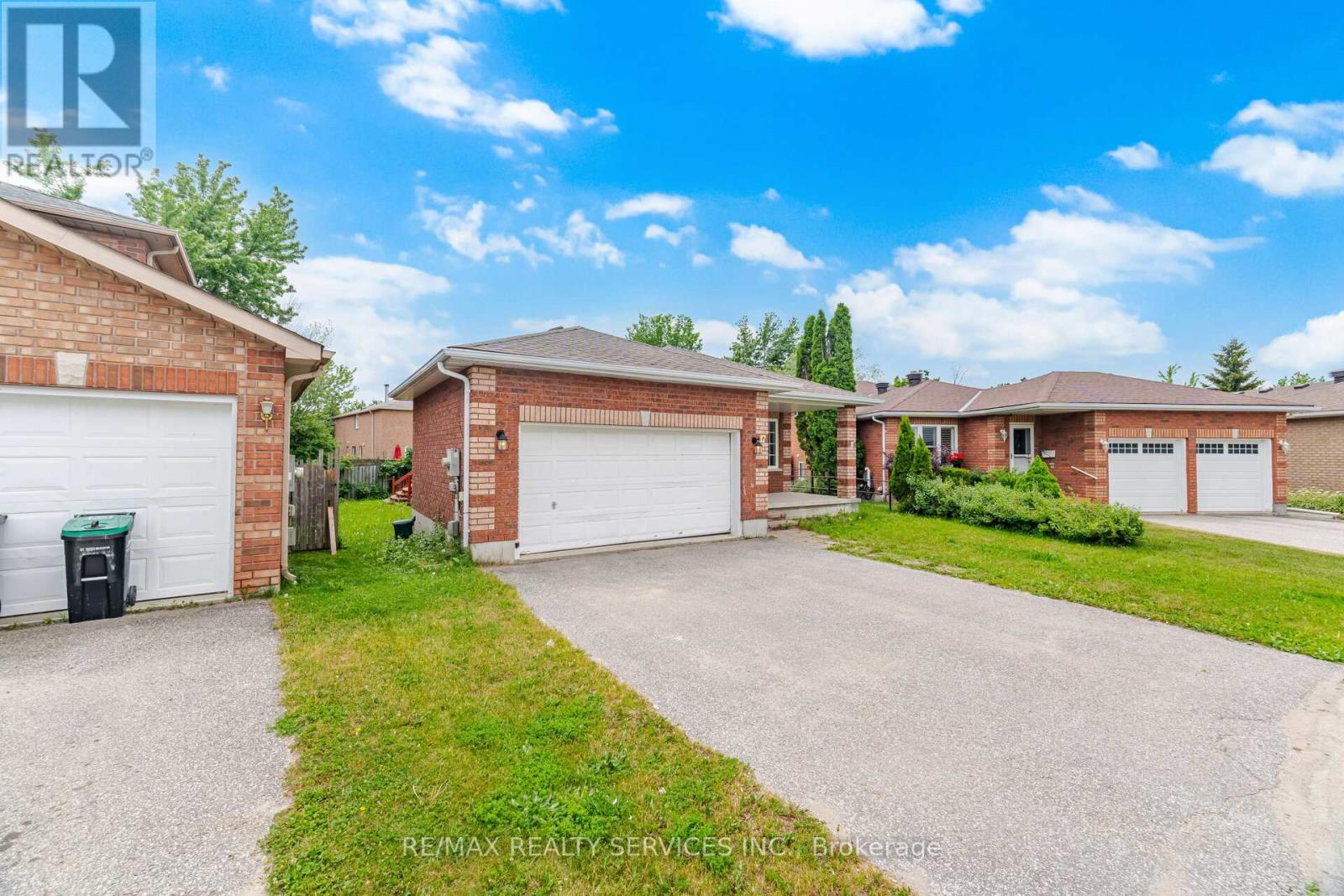 17 SYDENHAM WELLS - 6