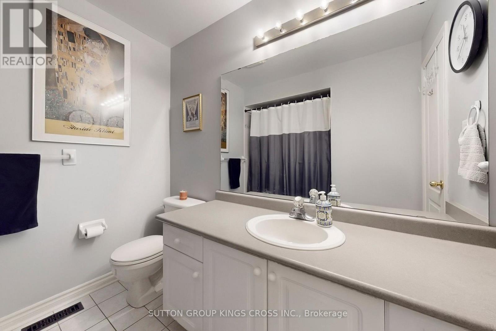 63 MISTLEFLOWER COURT - 26