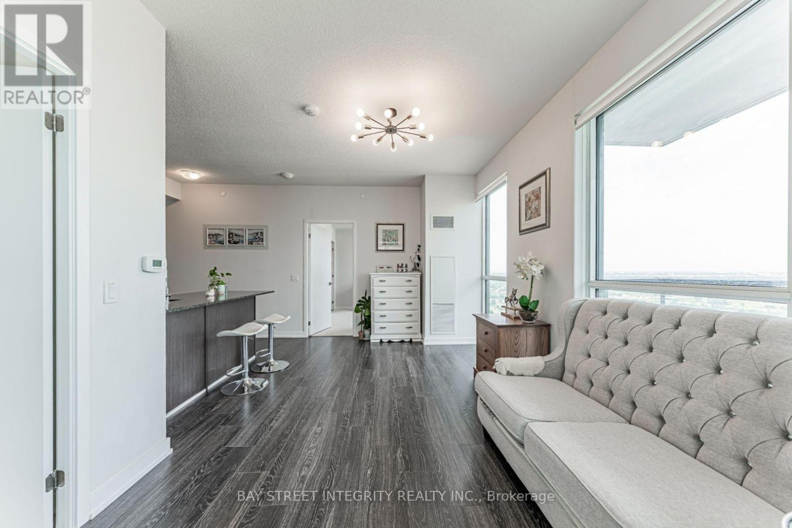 #2815 4055 PARKSIDE VILLAGE DRIVE - Image 15