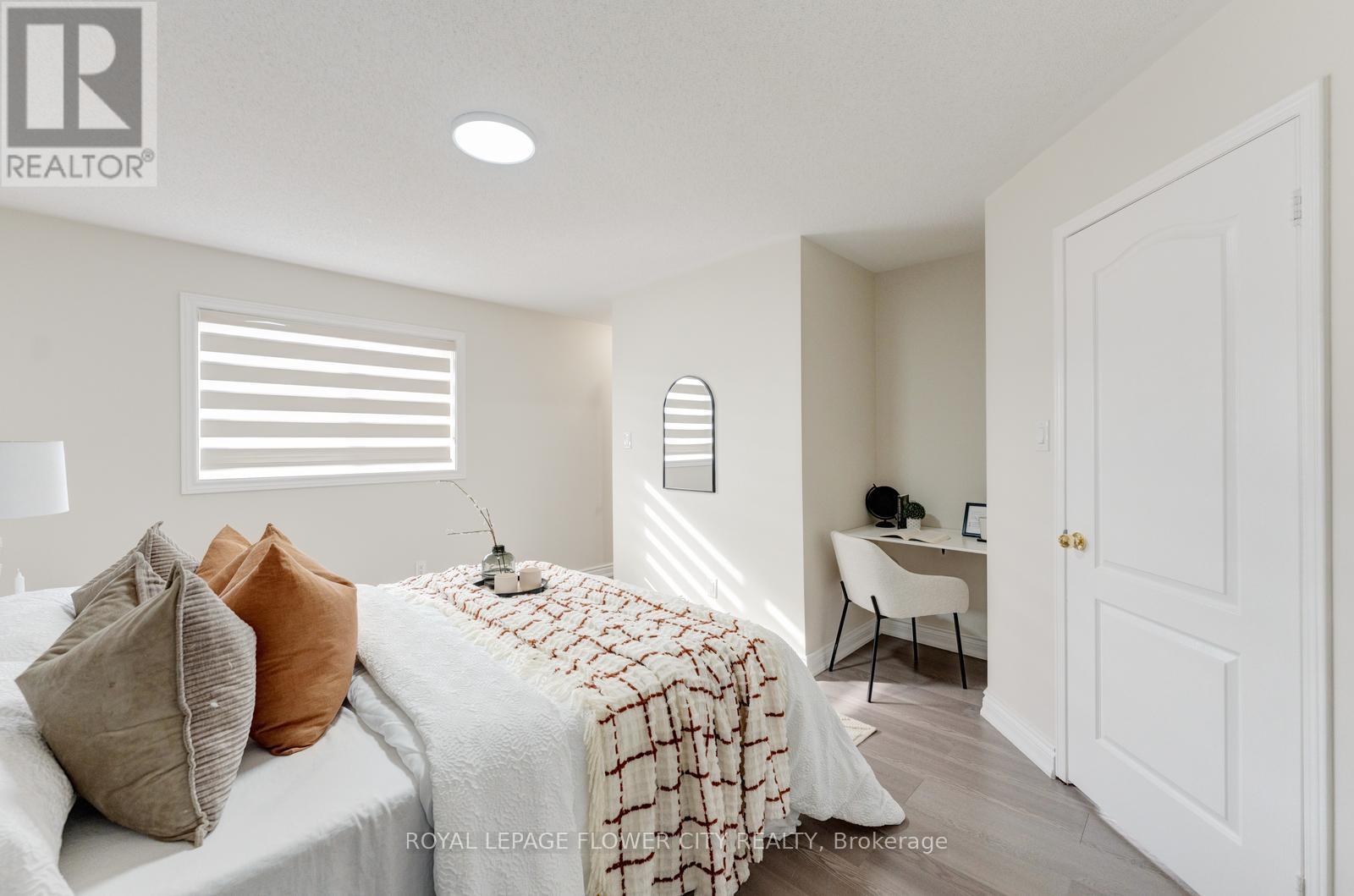 7 PENBRIDGE CIRCLE - 28