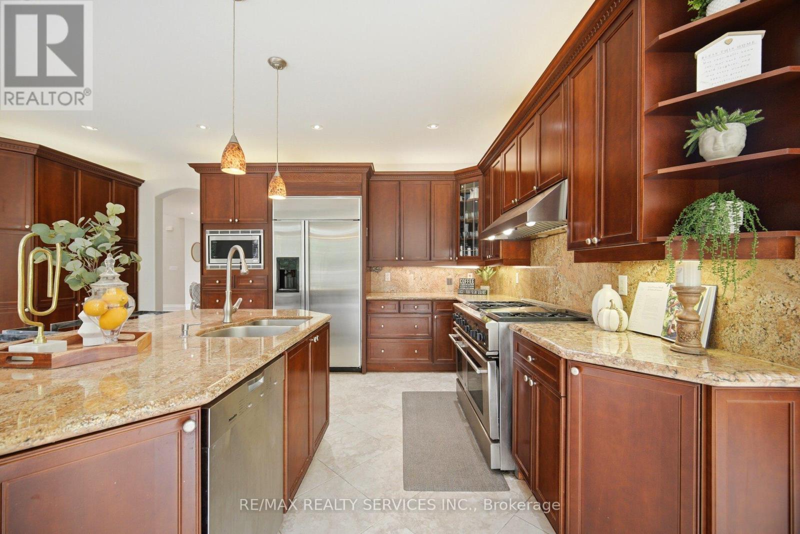 3 VALLEY HILL DRIVE - 16