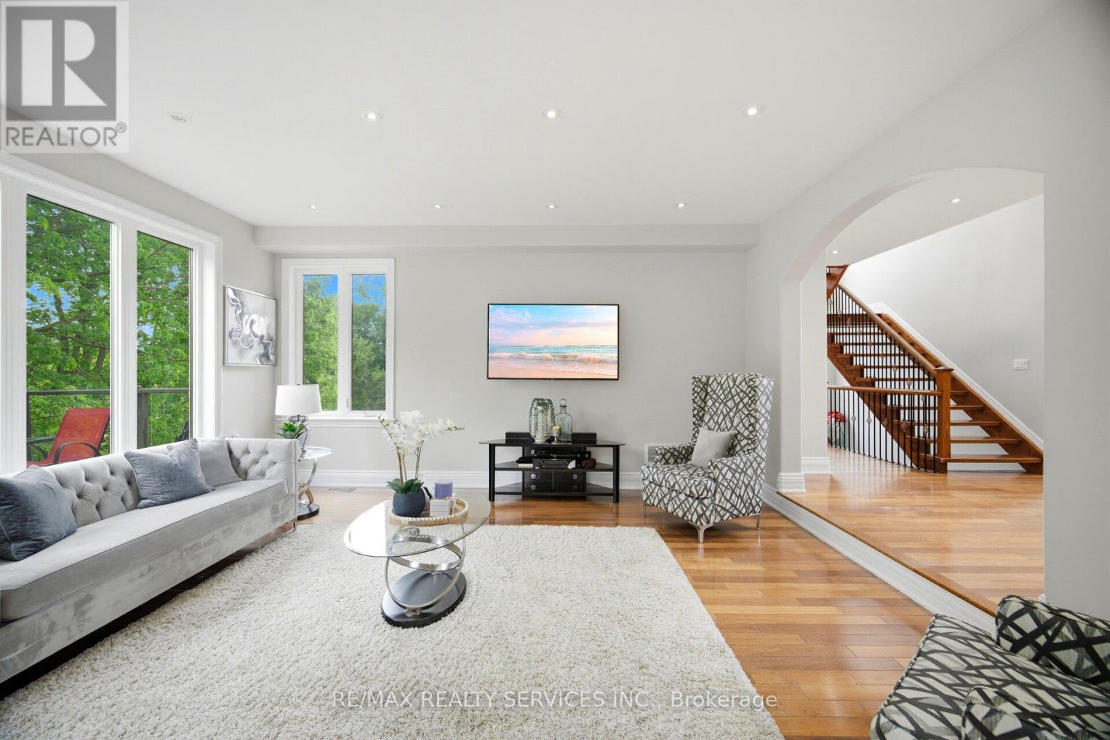3 VALLEY HILL DRIVE - 21