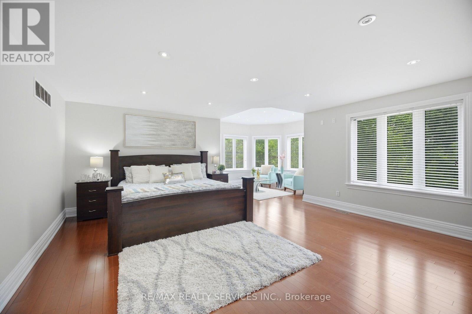 3 VALLEY HILL DRIVE - 27