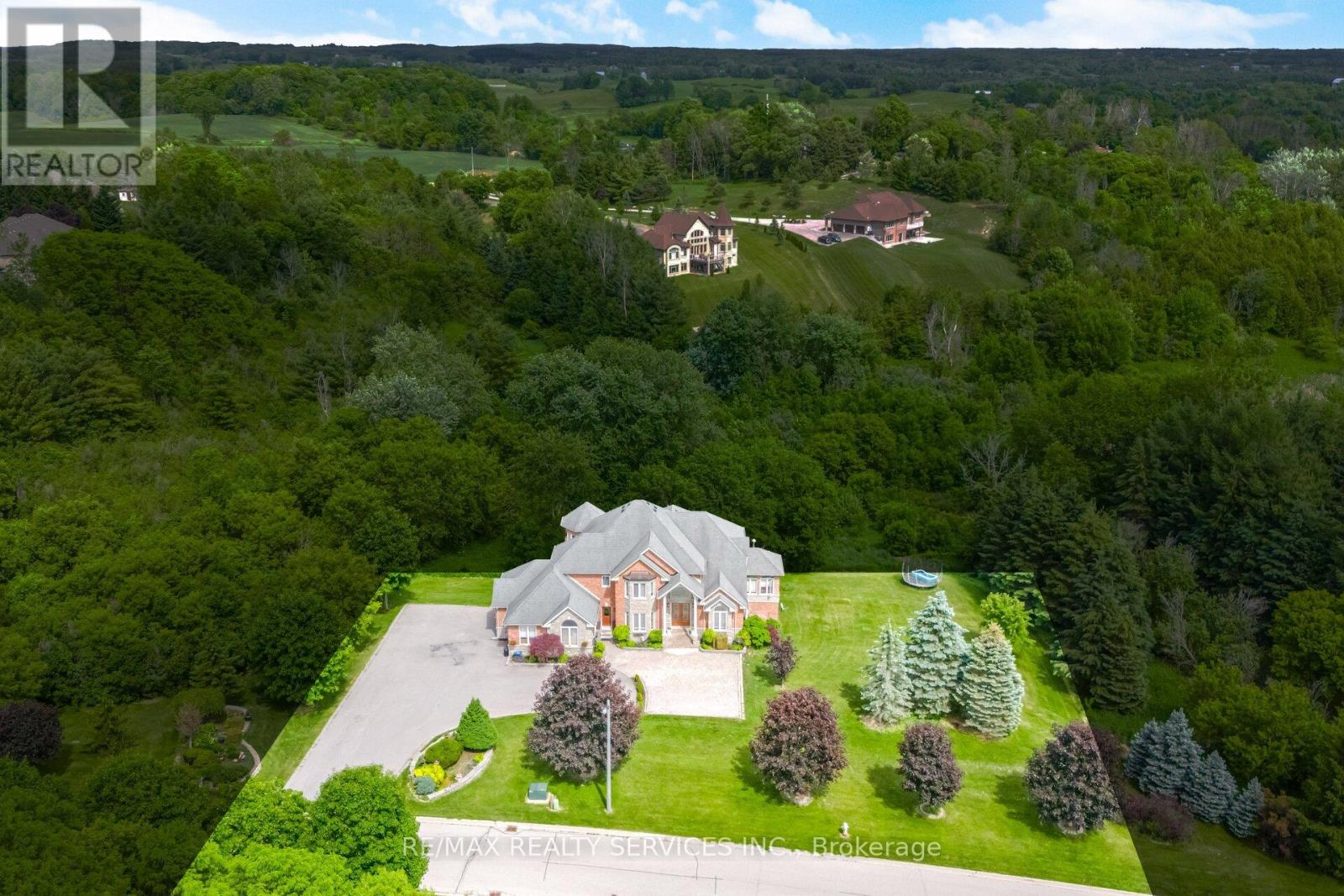 3 VALLEY HILL DRIVE - 3