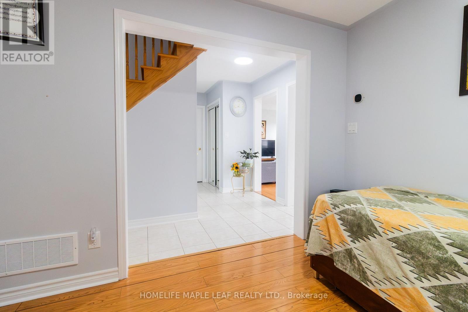 19 PENSTOCK STREET - 19