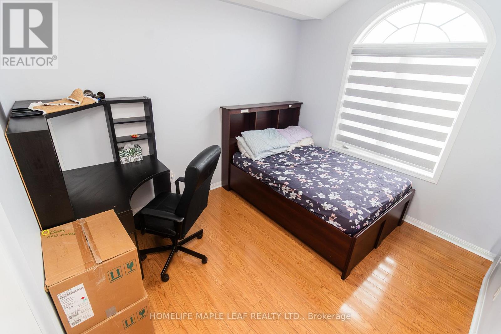 19 PENSTOCK STREET - 25