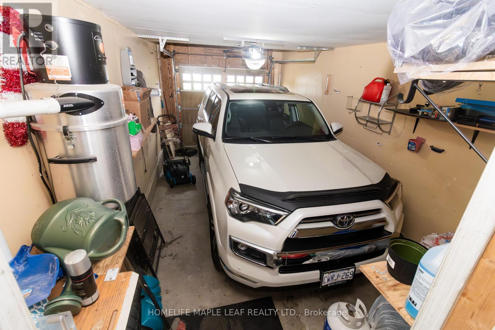 19 PENSTOCK STREET - 34