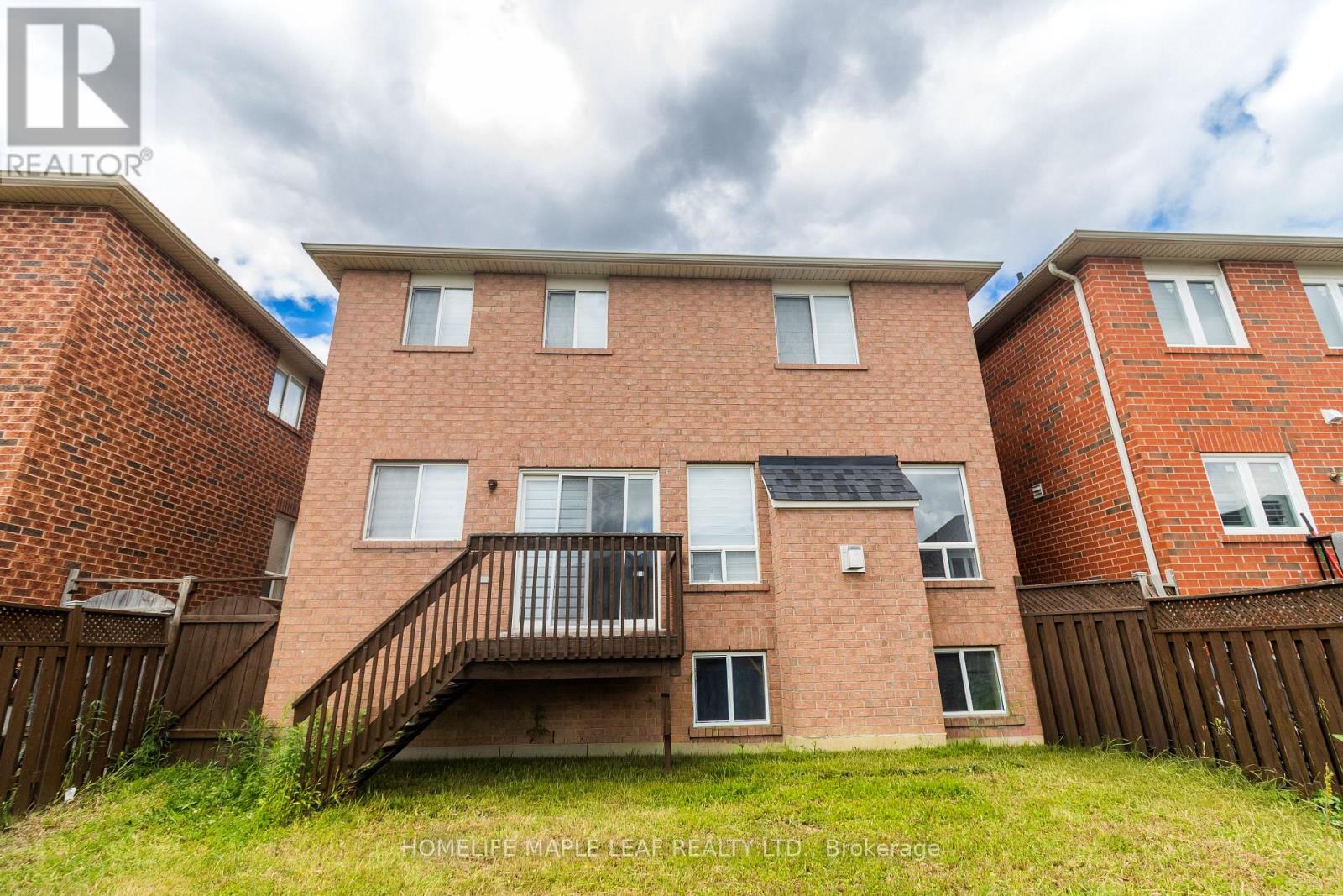 19 PENSTOCK STREET - 40