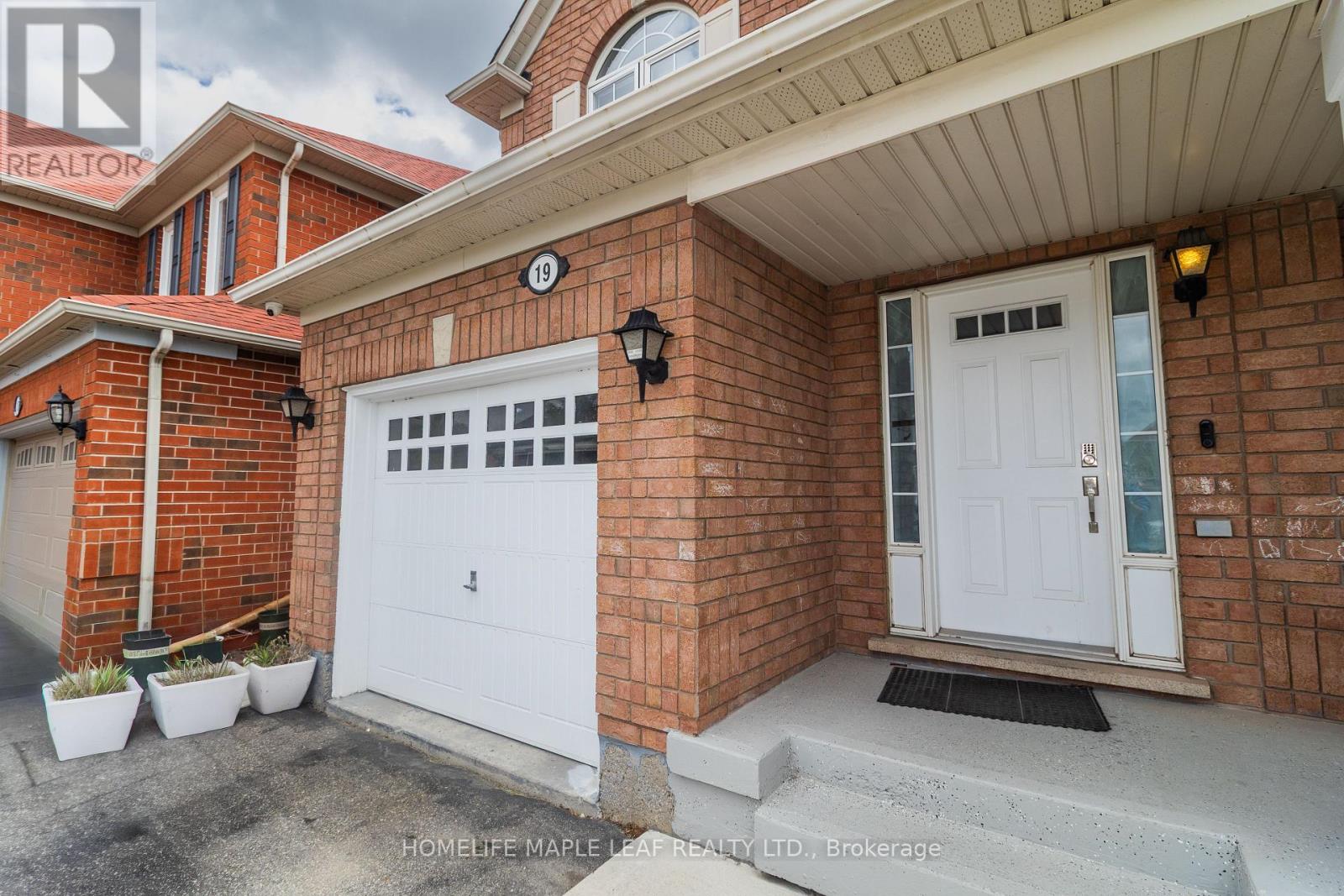 19 PENSTOCK STREET - 5