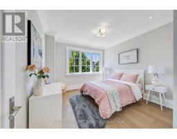 484 Avonwood Drive, Mississauga, ON L5G1Y9 Photo 14