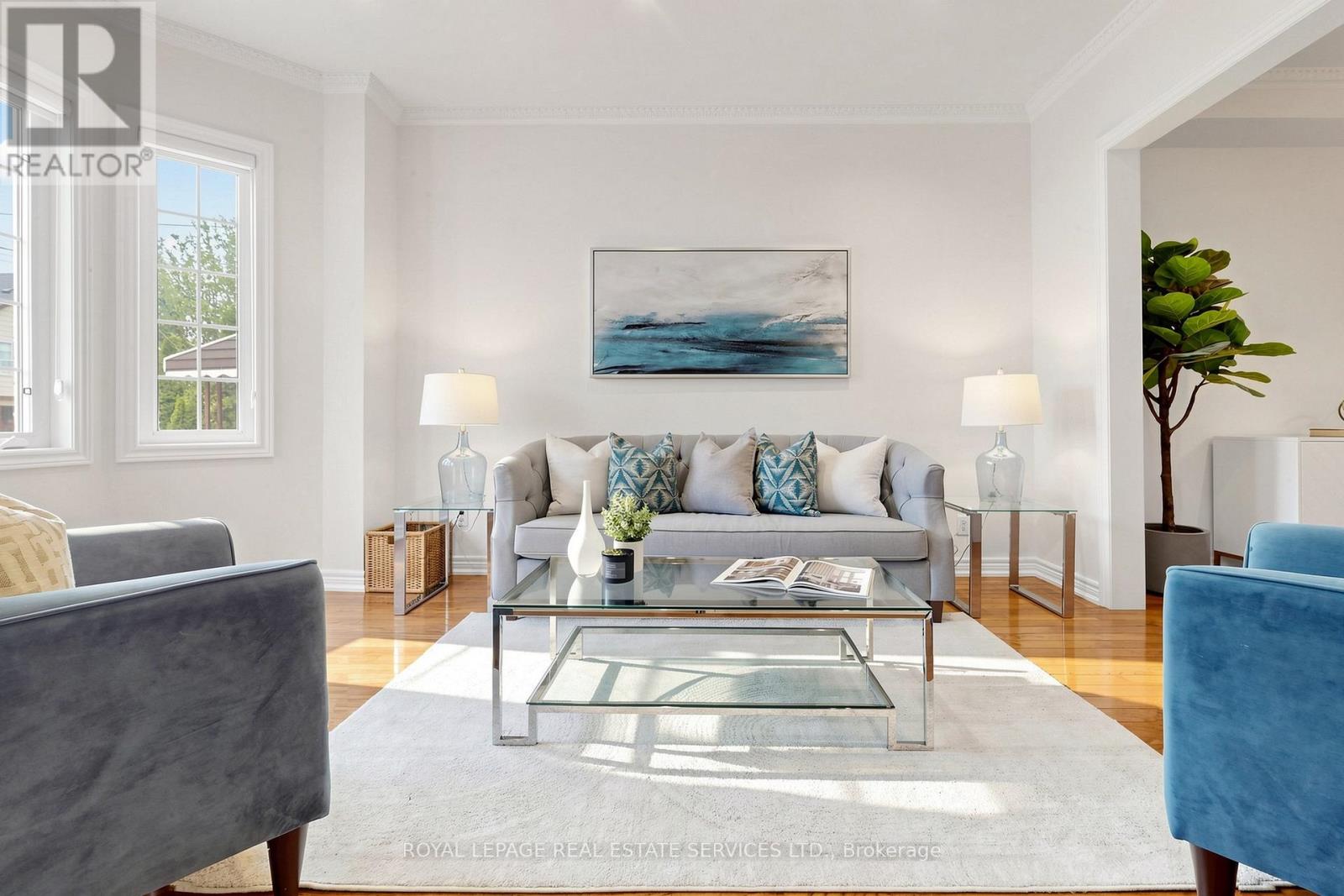 256 EARLSCOURT AVENUE - 4