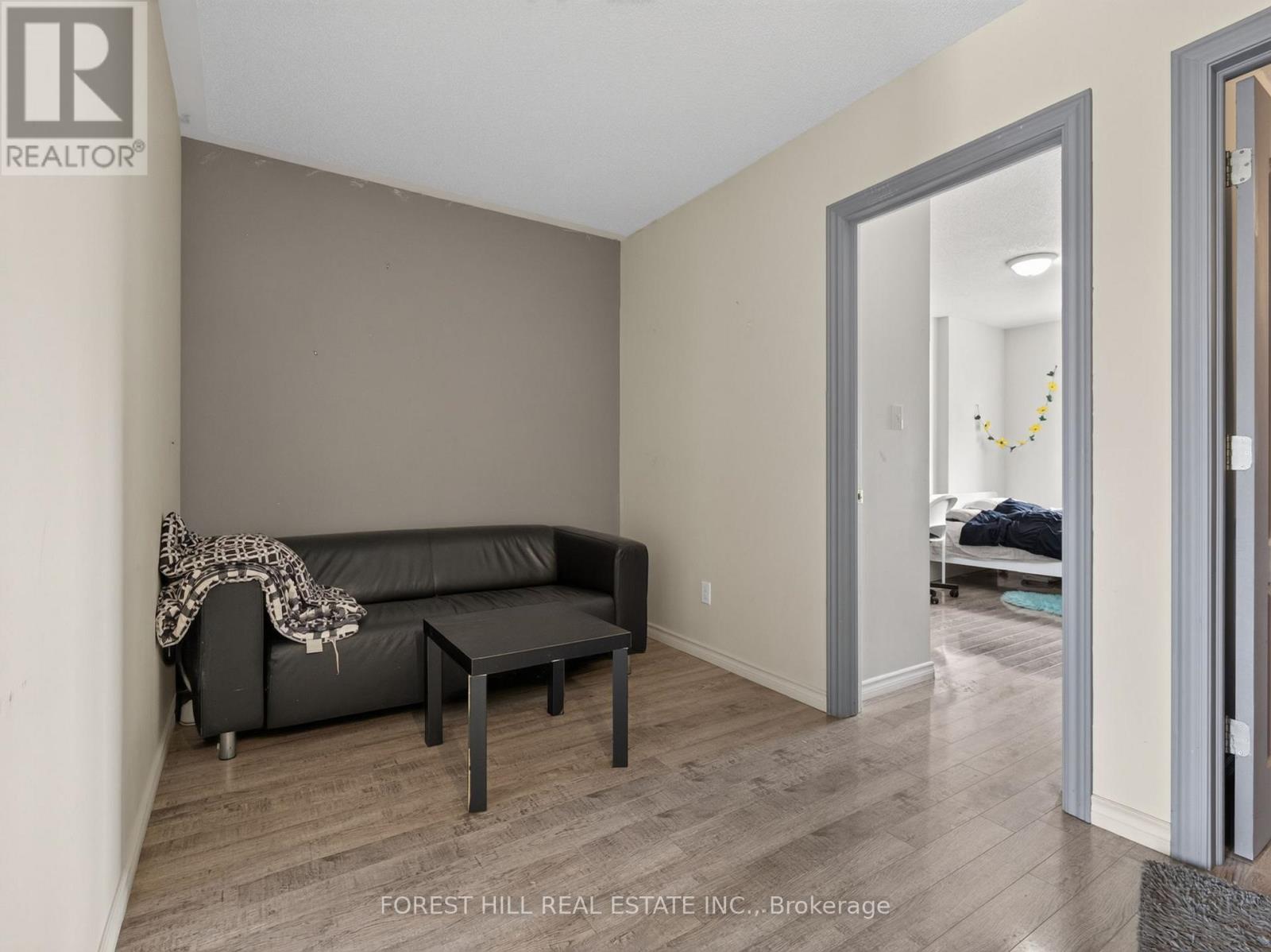 4 EVELYN WIGGINS DRIVE - 10