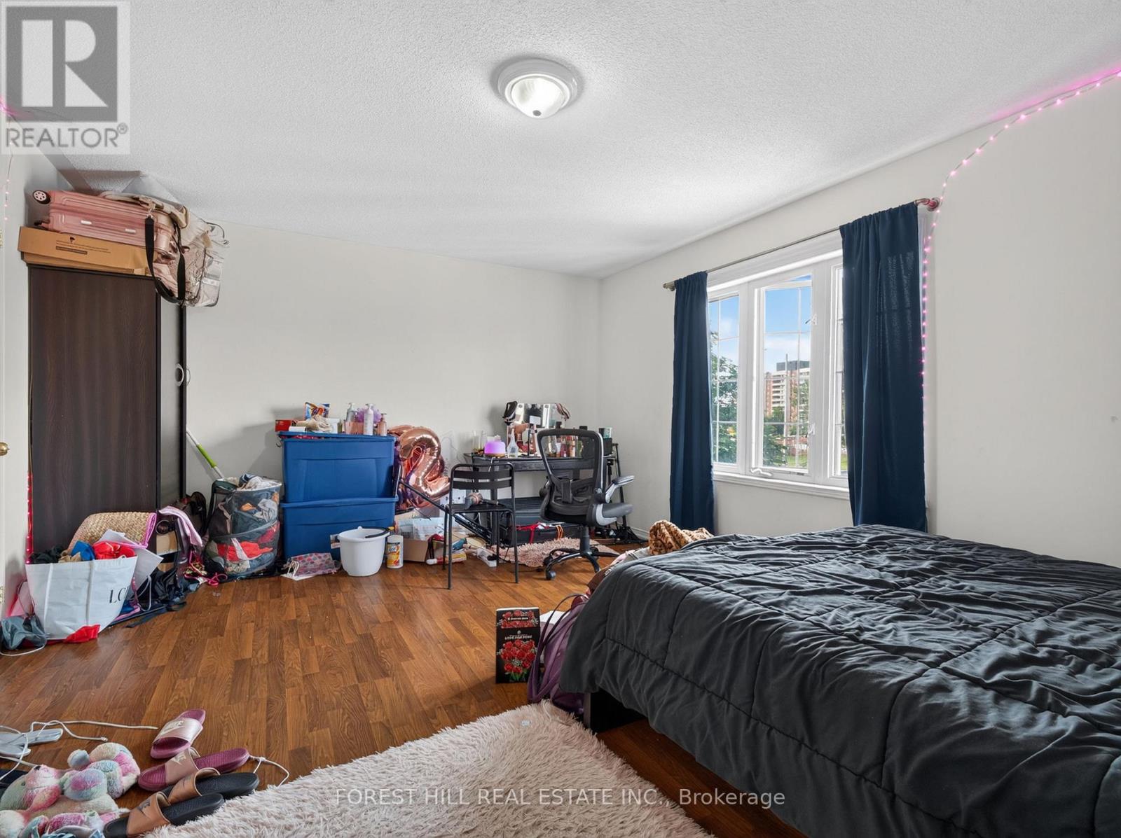 4 EVELYN WIGGINS DRIVE - 22