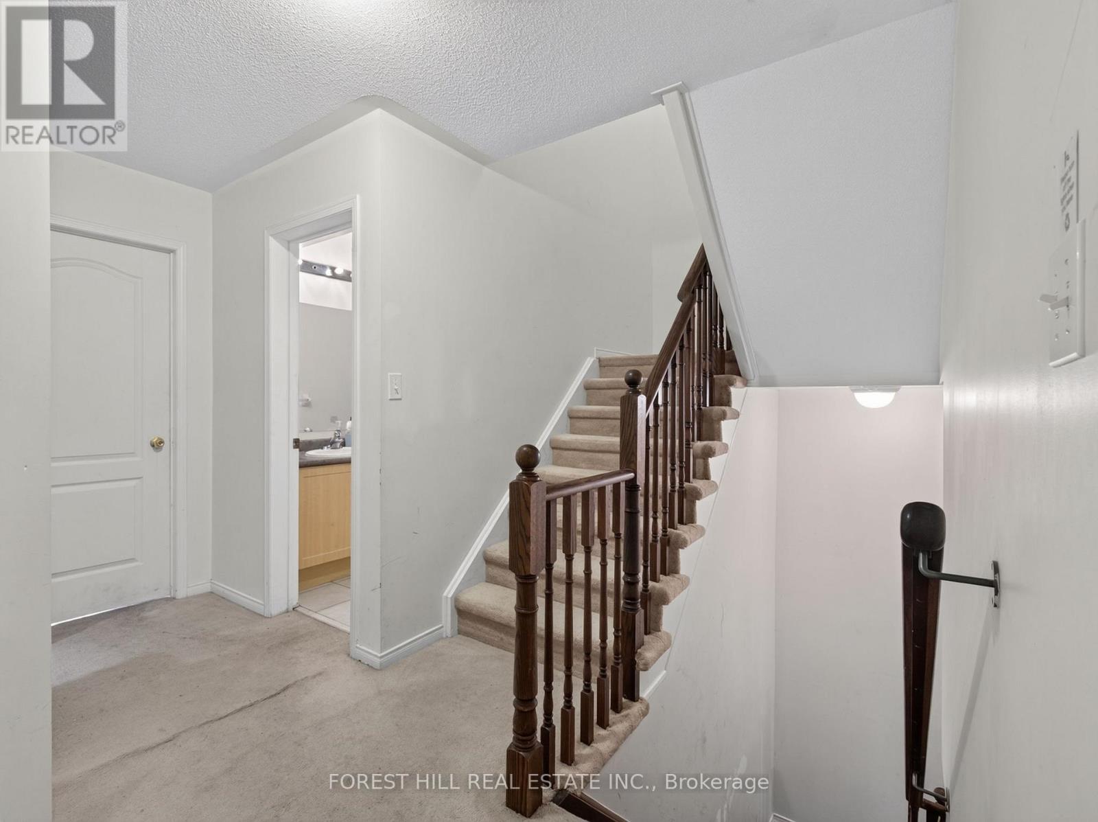 4 EVELYN WIGGINS DRIVE - 23