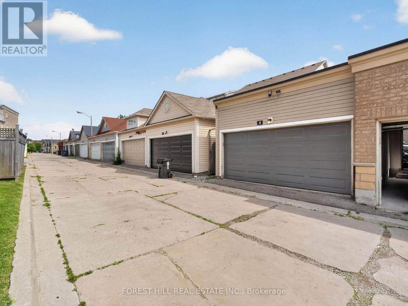 4 EVELYN WIGGINS DRIVE - 41