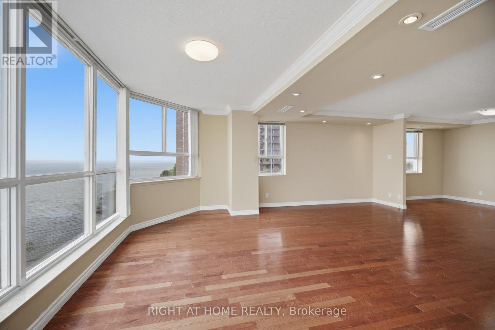 #1104 5280 LAKESHORE ROAD - 15