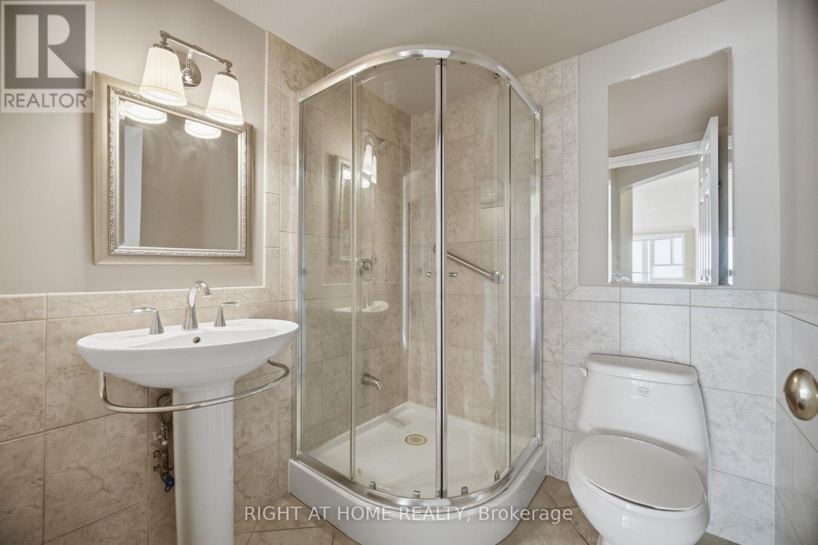 #1104 5280 LAKESHORE ROAD - 31