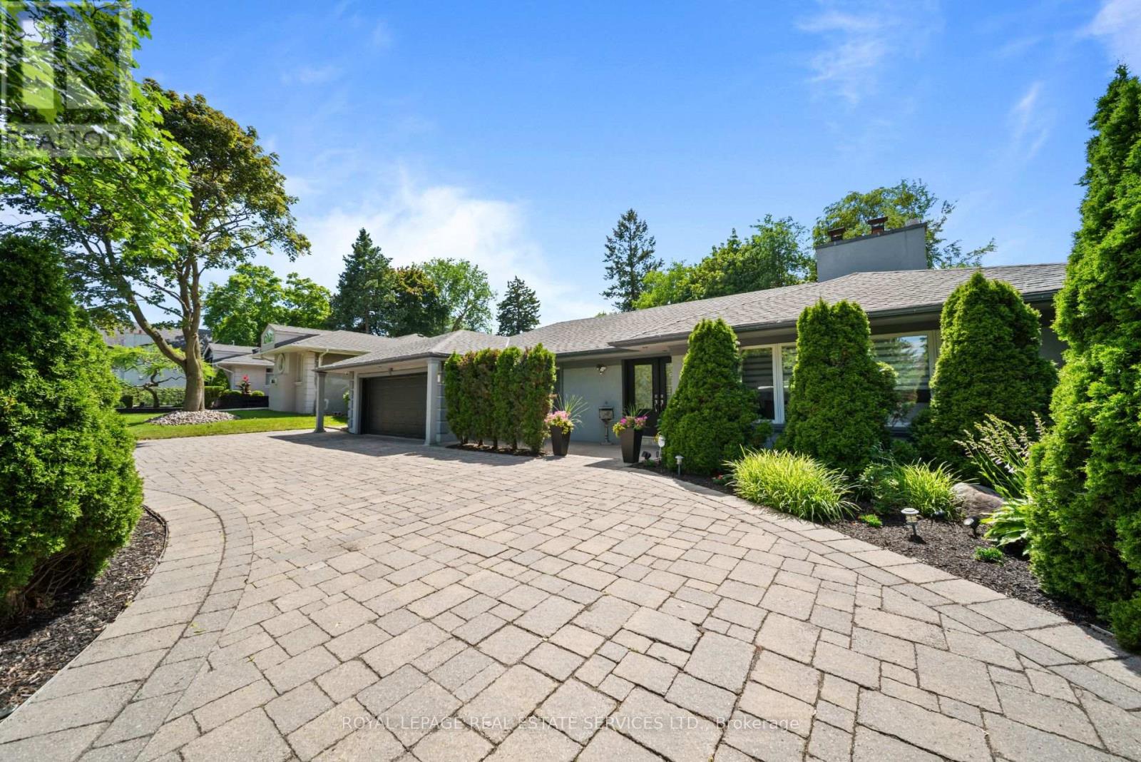 1592 ISLINGTON AVENUE - 2