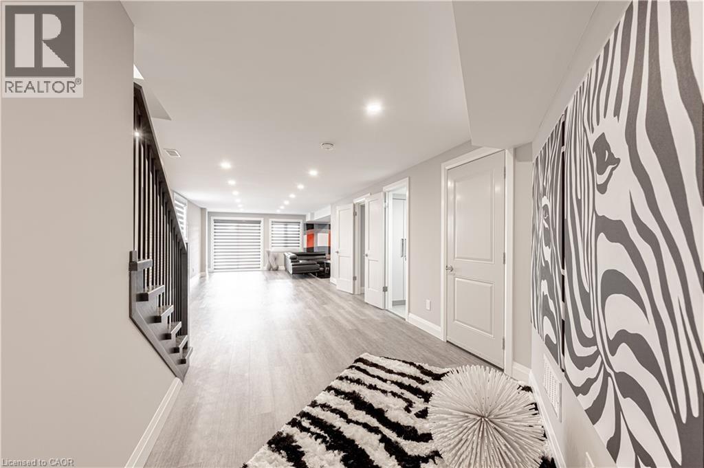 477 BLAIR CREEK Drive - 42
