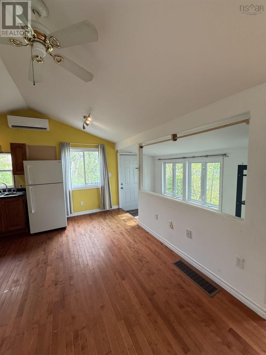 2618 2 Highway - 10