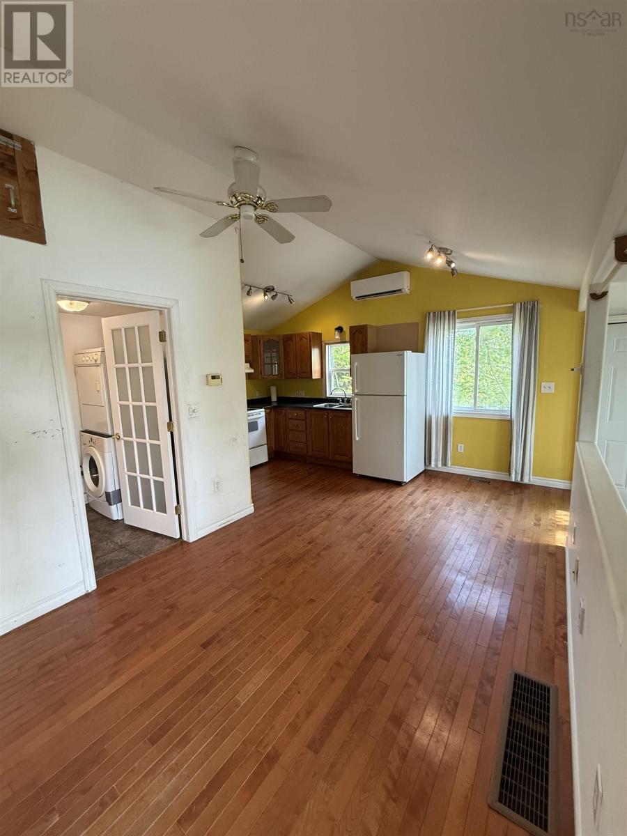 2618 2 Highway - 9