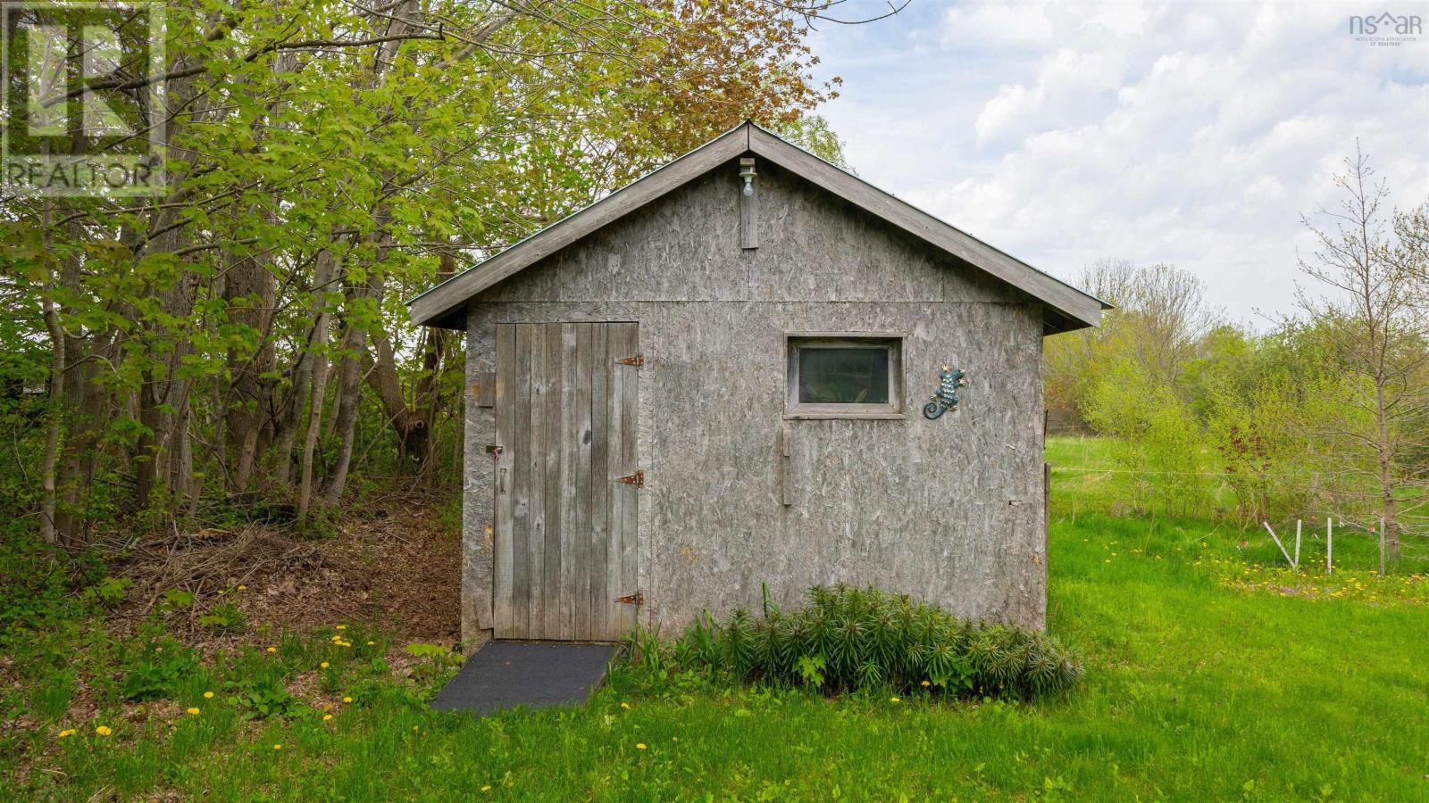 1305 Ridge Road - 47