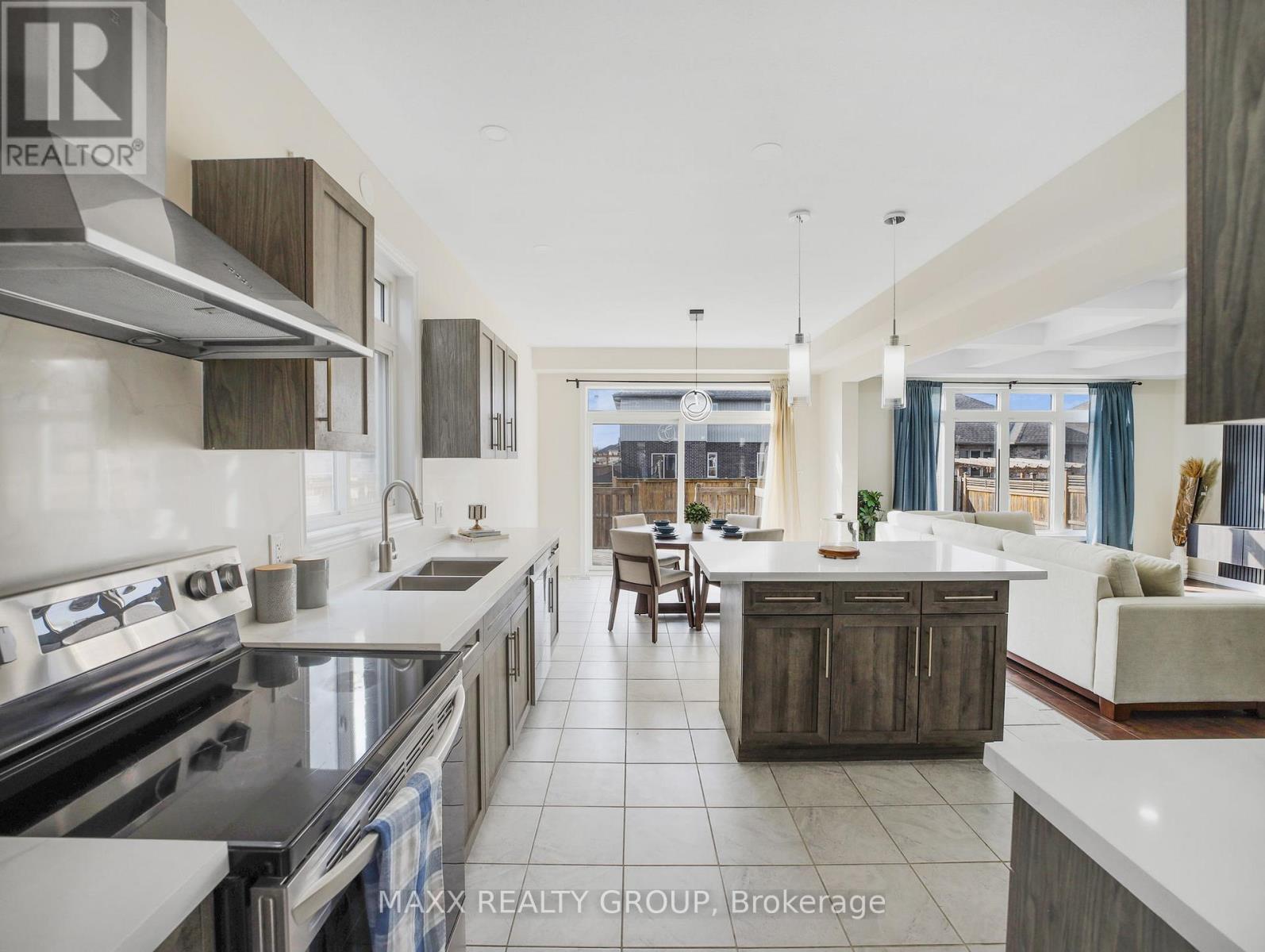 9354 SHOVELLER DRIVE - 12