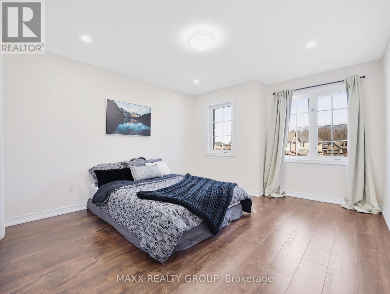 9354 SHOVELLER DRIVE - Image 25