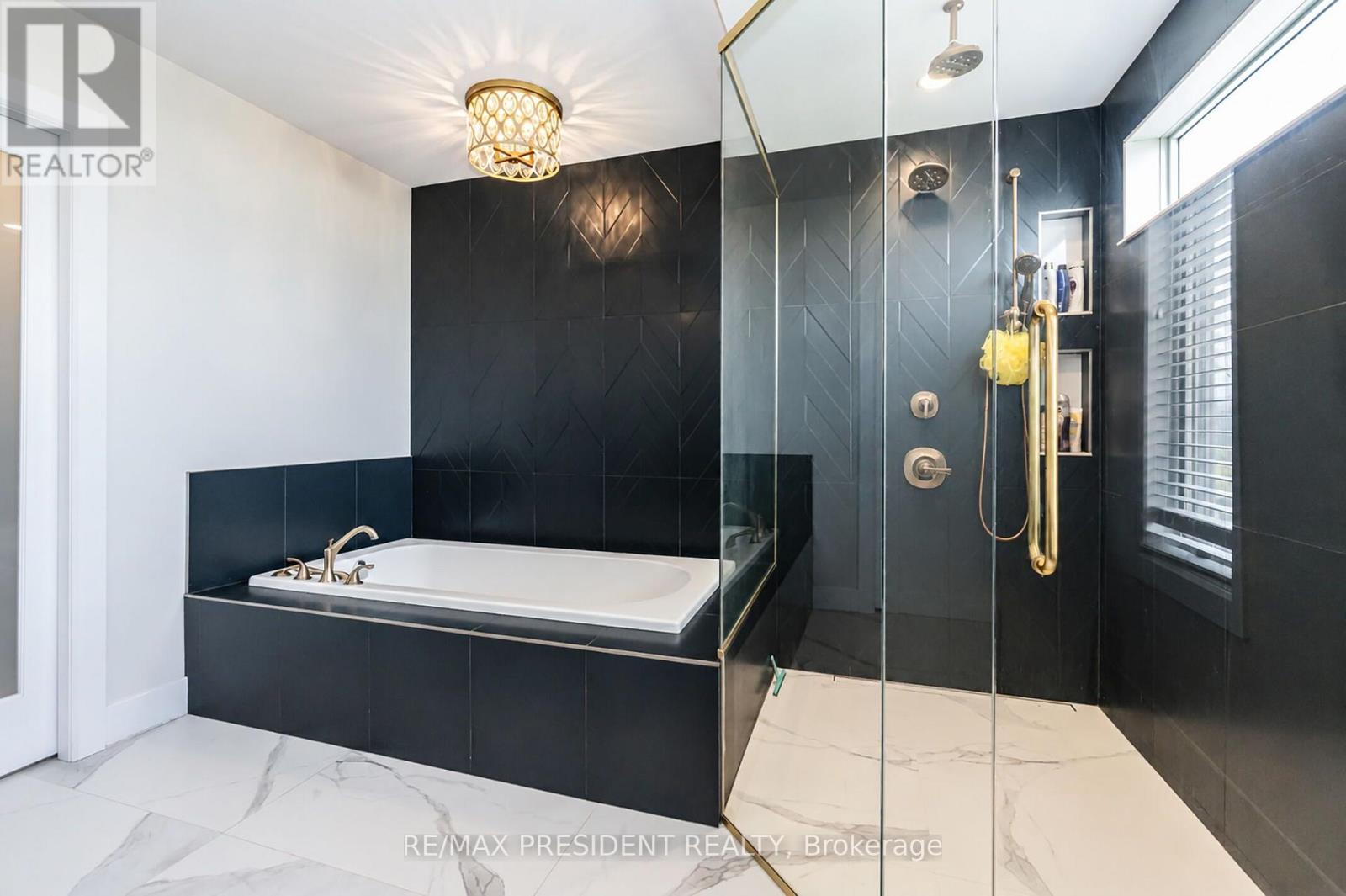 2217 WATEROAK DRIVE - 24