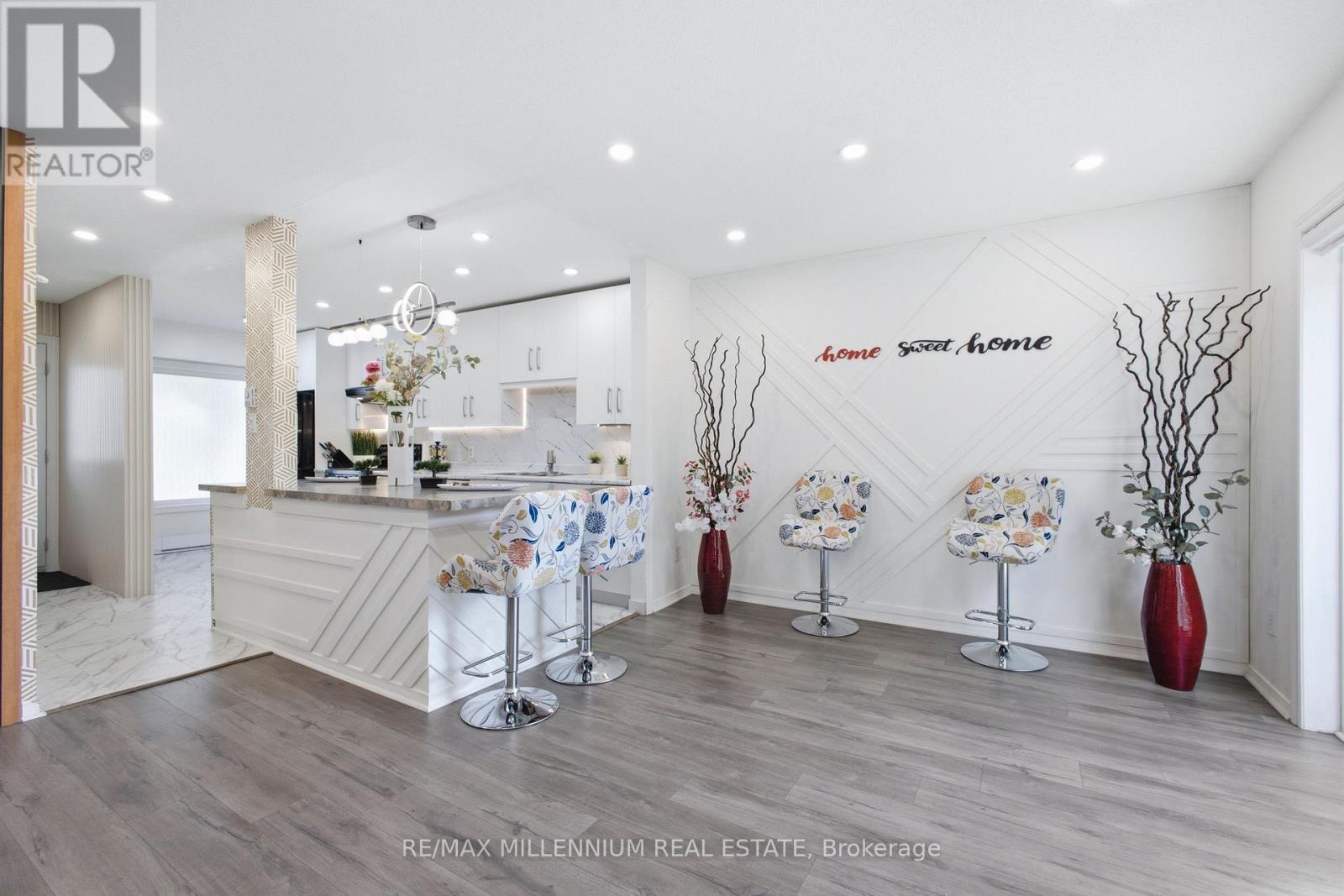 #2 65 SCOTT STREET - 5