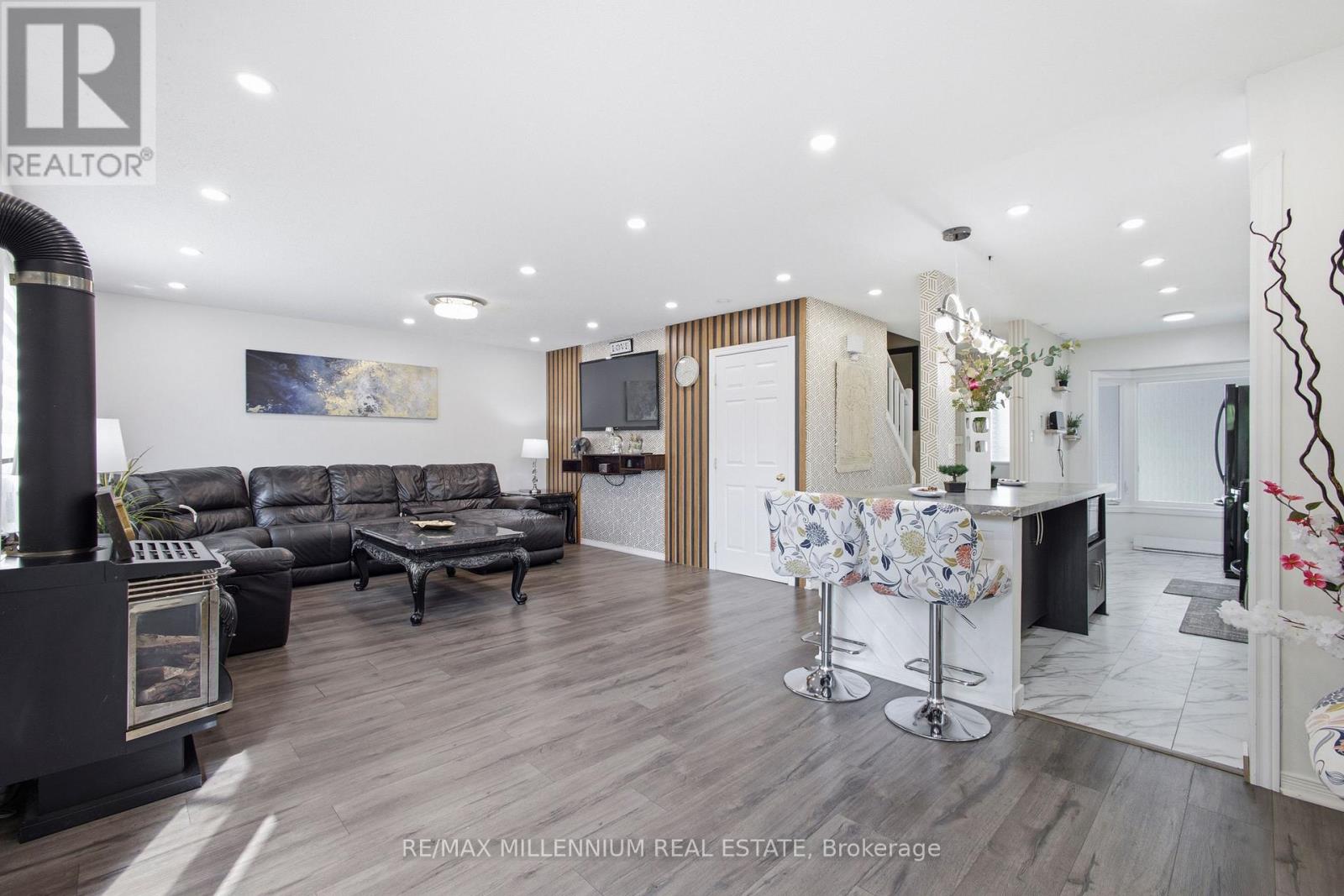 #2 65 SCOTT STREET - 6