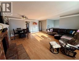 Primary Bedroom - 128 Peace River Crescent, Tumbler Ridge, BC V0C2W0 Photo 8