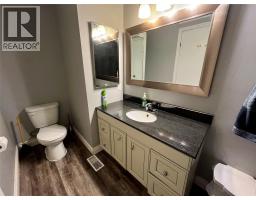 128 Peace River Crescent, Tumbler Ridge, BC V0C2W0 Photo 14