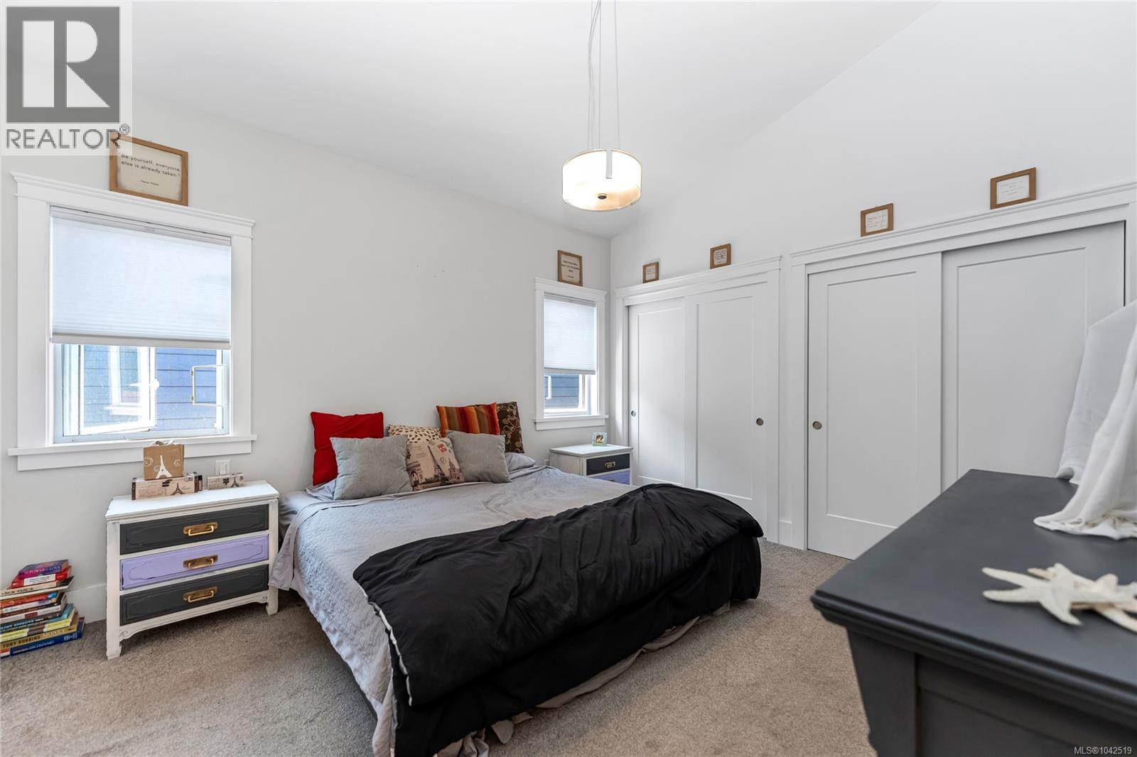 254 Edgewood Cres, Duncan