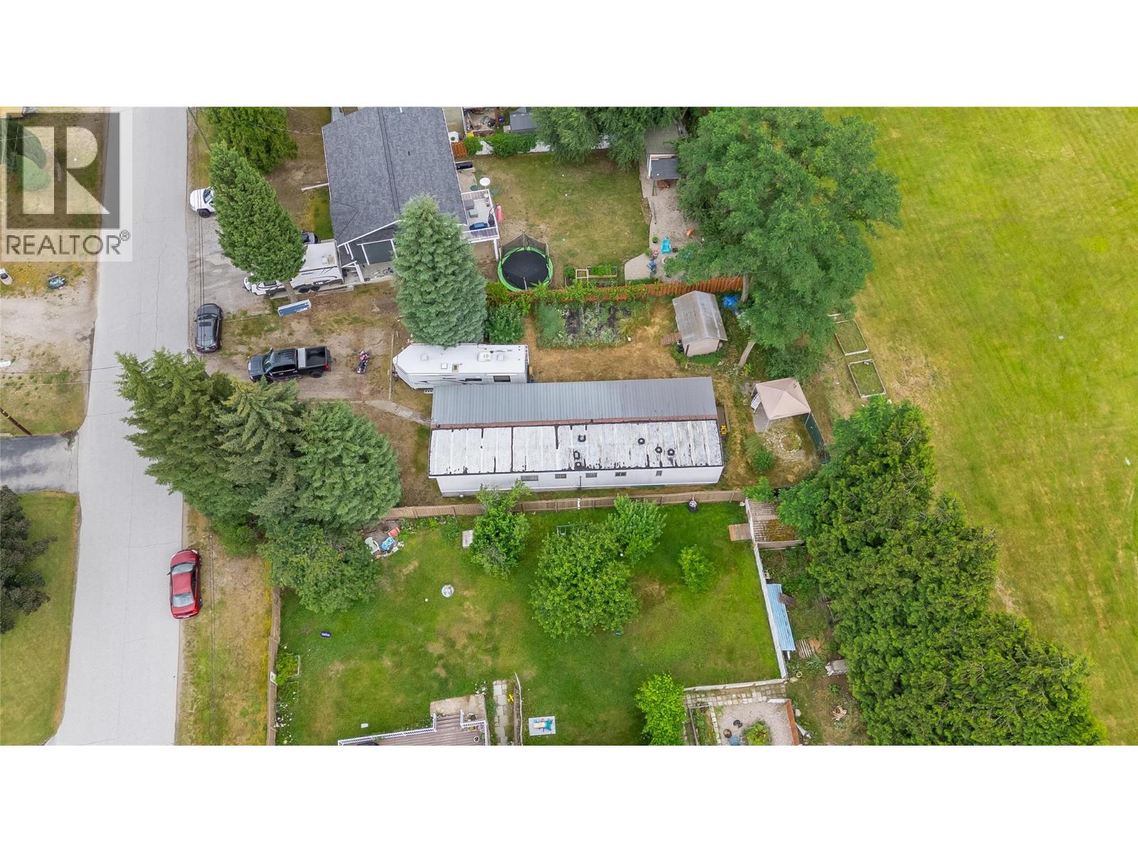304 103 Street - 13
