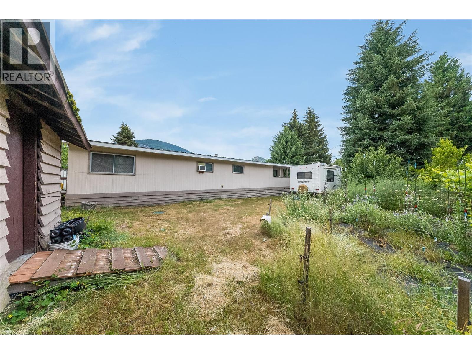 304 103 Street - 35