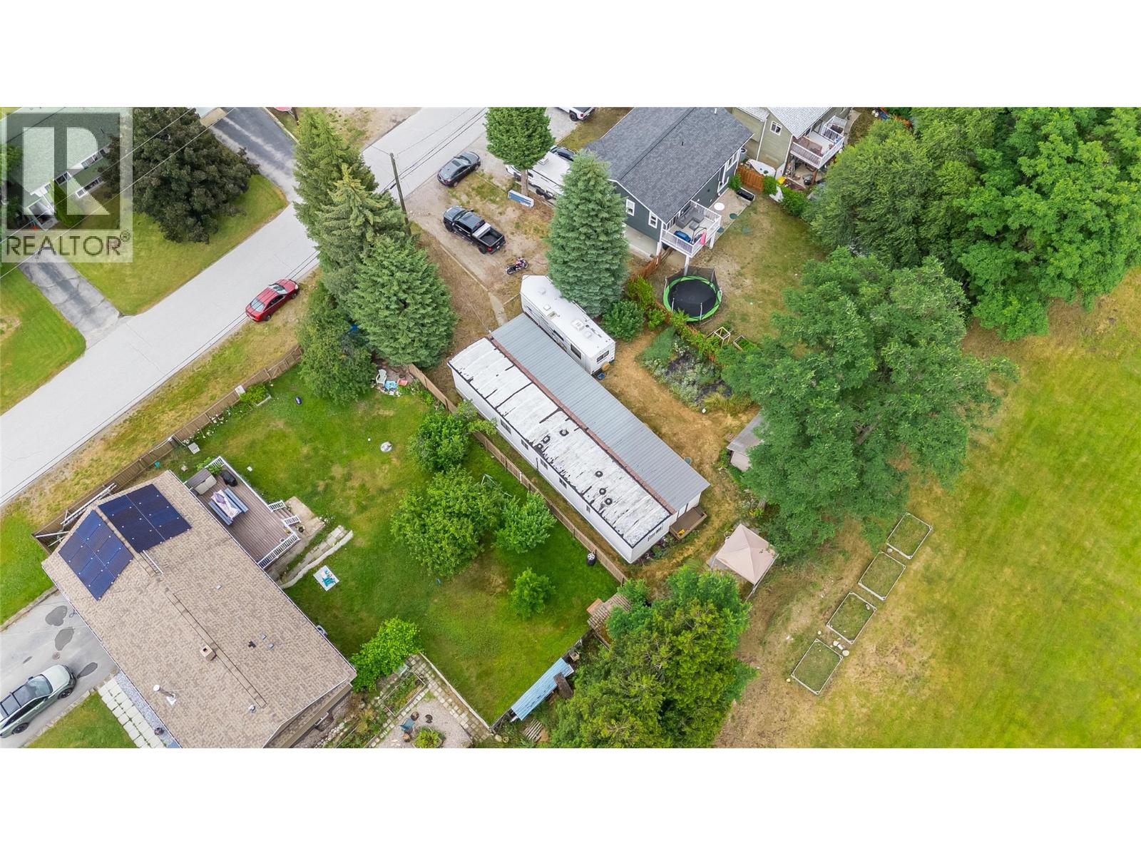 304 103 Street - 16
