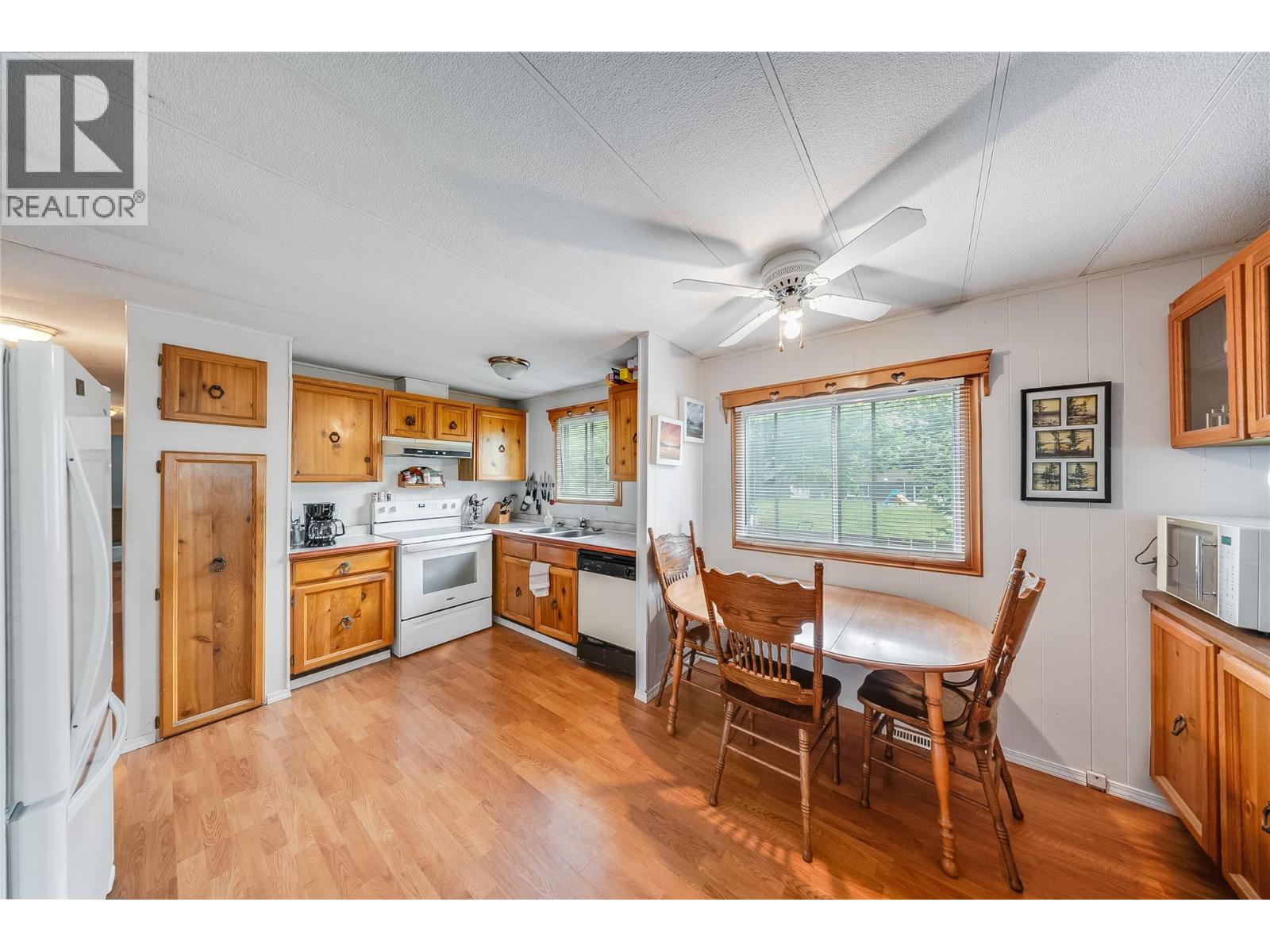 304 103 Street - 57