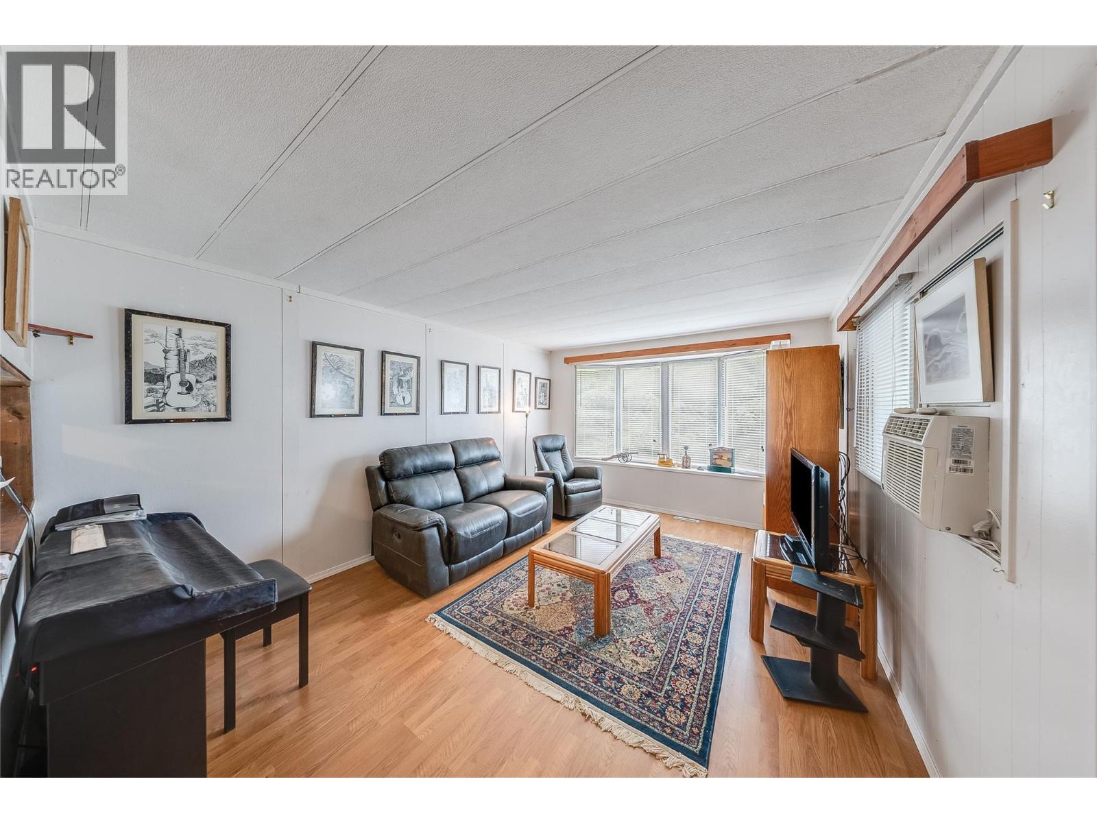 304 103 Street - 59