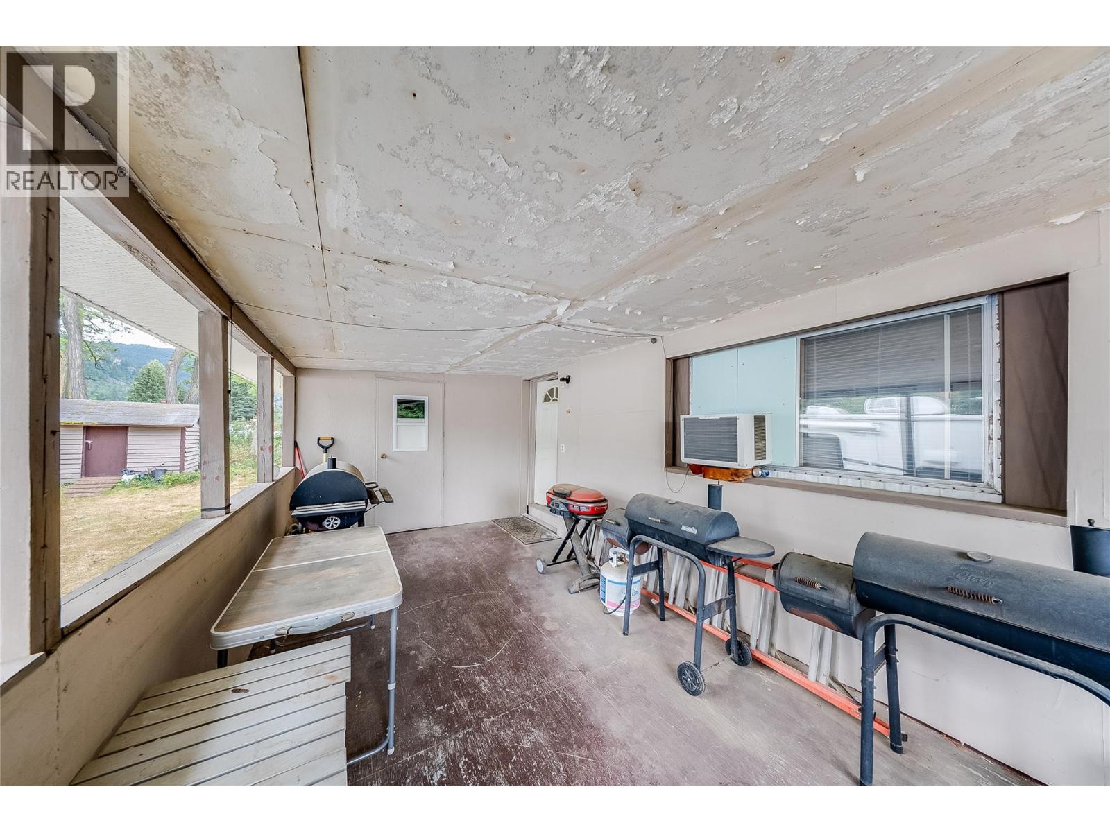 304 103 Street - 40