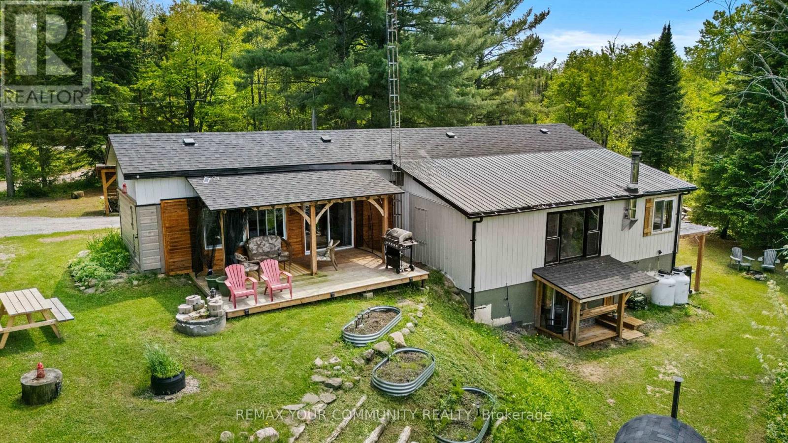 1009 SUMMERVILLE ROAD - 1