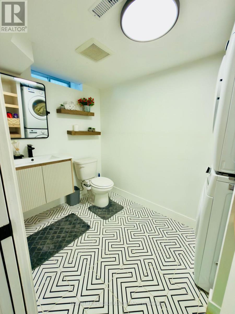 #51 51 PAULANDER DRIVE - 10